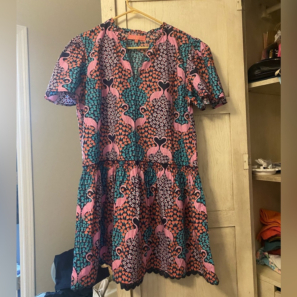 Gorgeous print on this Simply Southern dress. Look at those pink flamingos!
